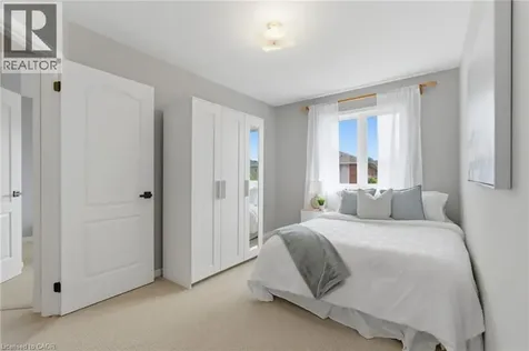 2426 Shadow Court Oakville ON L6M 5G6
