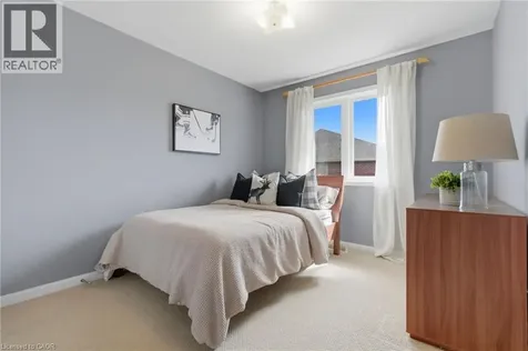 2426 Shadow Court Oakville ON L6M 5G6