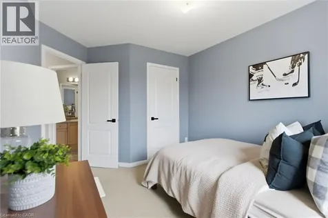 2426 Shadow Court Oakville ON L6M 5G6