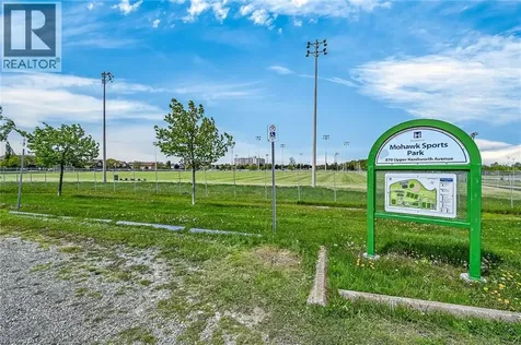 1350 Limeridge Road East Hamilton ON L8W 1L6