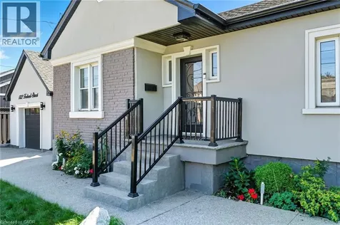 182 Federal Street Stoney Creek ON L8E 1N7