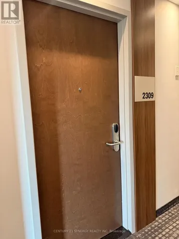 805 Carling Avenue Ottawa ON K1S 5W9
