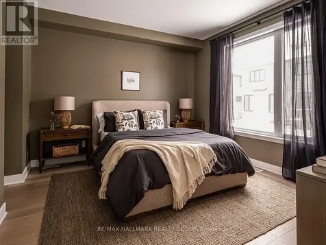 597 Roundhouse Crescent Ottawa ON K2S 1K4
