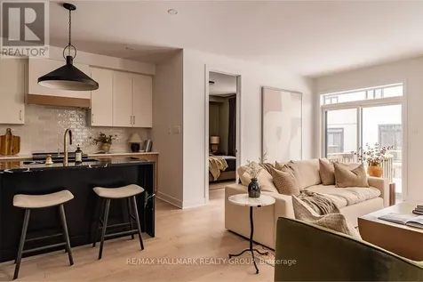 597 Roundhouse Crescent Ottawa ON K2S 1K4