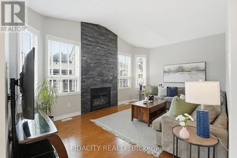 78 Black Bear Way Ottawa ON K2S 2G7