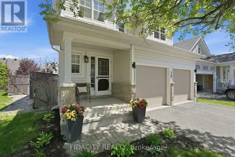 78 Black Bear Way Ottawa ON K2S 2G7
