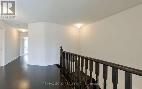 124 Limestone Lane Shelburne ON L9V 3Y4
