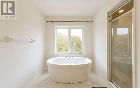 124 Limestone Lane Shelburne ON L9V 3Y4