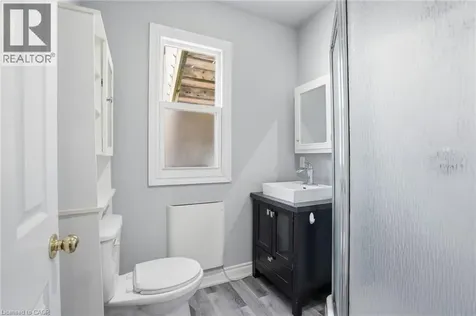 38 Norway Avenue Hamilton ON L8M 2V7