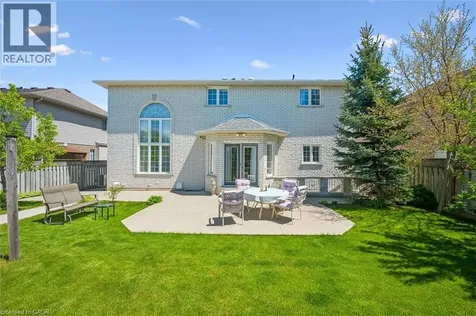 6 Fourseasons Drive Hamilton ON L8E 5Y5