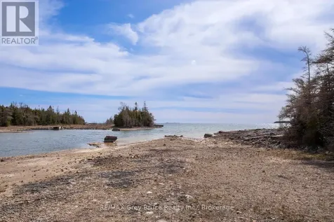 41 Boyds Harbour Loop Northern Bruce Peninsula ON N0H 1W0
