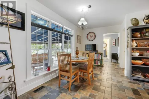 674 Raglan Street South Renfrew ON K7V 1S2