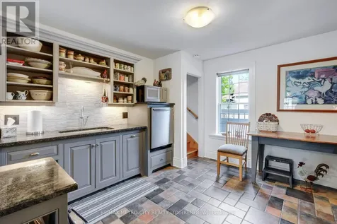 674 Raglan Street South Renfrew ON K7V 1S2