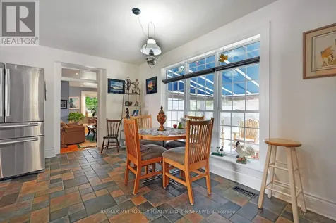 674 Raglan Street South Renfrew ON K7V 1S2