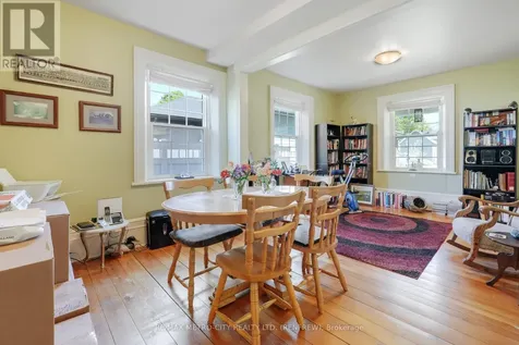 674 Raglan Street South Renfrew ON K7V 1S2