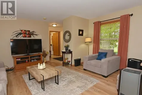 9385 Ipperwash Road Lambton Shores ON N0N 1J3