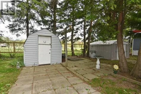 9385 Ipperwash Road Lambton Shores ON N0N 1J3