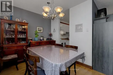 2020 Jasmine Crescent Ottawa ON K1J 8K5