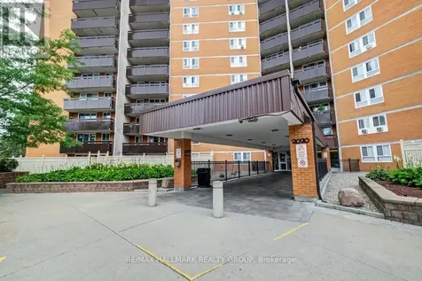 2020 Jasmine Crescent Ottawa ON K1J 8K5