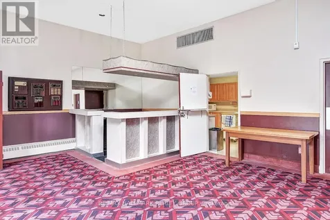2020 Jasmine Crescent Ottawa ON K1J 8K5