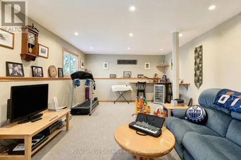 28 Maple Street Kincardine ON N0G 2T0