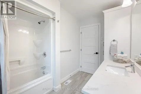 269 Gillis Avenue Cornwall ON K6H 0H7