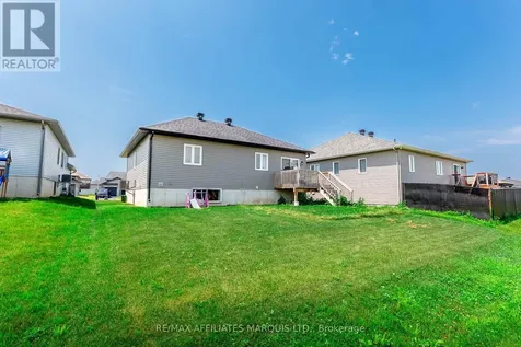 269 Gillis Avenue Cornwall ON K6H 0H7