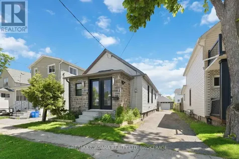 77 Semley Avenue Welland (broadway) ON L3C 1X5