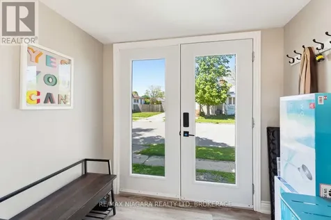 77 Semley Avenue Welland (broadway) ON L3C 1X5