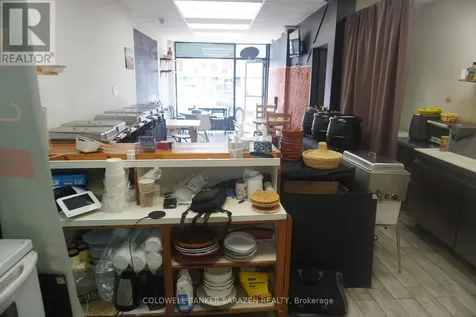 1581 Bank Street Ottawa ON K1H 7Z3