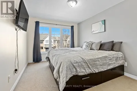 179 Flat Sedge Crescent Ottawa ON K1T 0G9