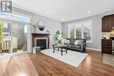 179 Flat Sedge Crescent Ottawa ON K1T 0G9