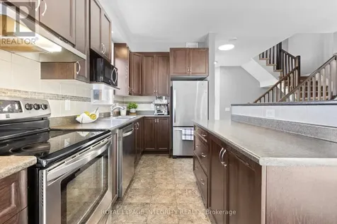 179 Flat Sedge Crescent Ottawa ON K1T 0G9