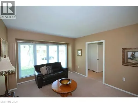 245 West 33rd Street Hamilton ON L9C 5J7