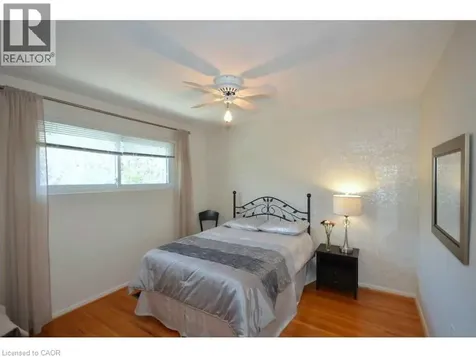 245 West 33rd Street Hamilton ON L9C 5J7