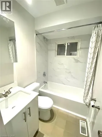245 West 33rd Street Hamilton ON L9C 5J7