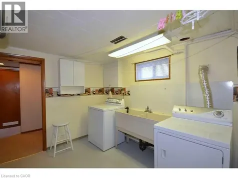 245 West 33rd Street Hamilton ON L9C 5J7
