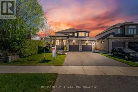 9 Monty Avenue East Luther Grand Valley ON L9W 6P1
