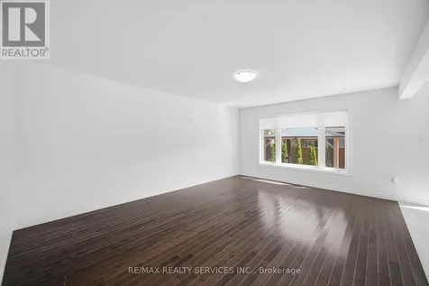 9 Monty Avenue East Luther Grand Valley ON L9W 6P1
