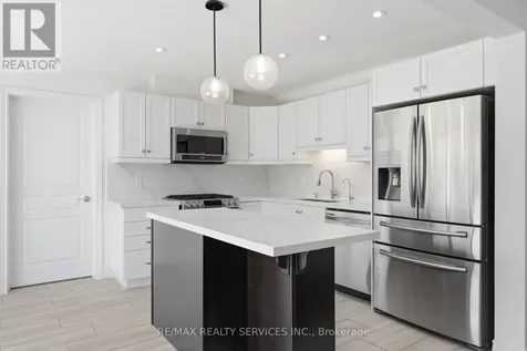 9 Monty Avenue East Luther Grand Valley ON L9W 6P1