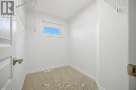 9 Monty Avenue East Luther Grand Valley ON L9W 6P1