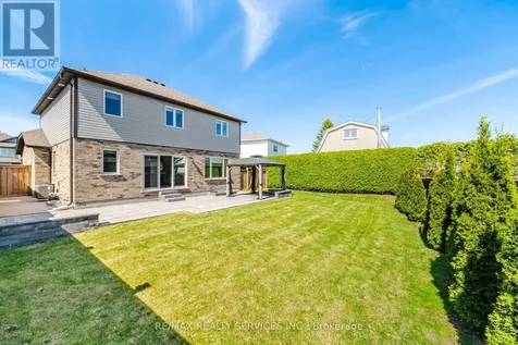 9 Monty Avenue East Luther Grand Valley ON L9W 6P1