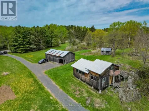 315 Lorimer Lake Road Mcdougall ON P2A 2W7