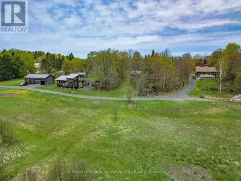 315 Lorimer Lake Road Mcdougall ON P2A 2W7