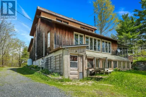 315 Lorimer Lake Road Mcdougall ON P2A 2W7