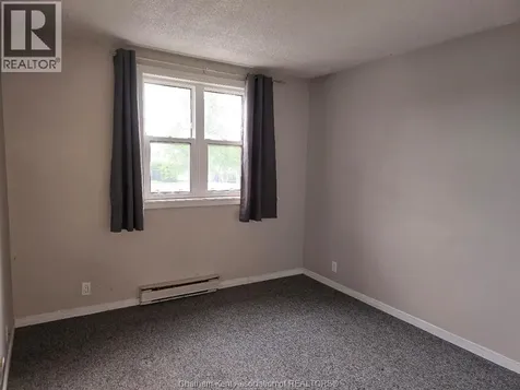 12 Montgomery Drive Wallaceburg ON N8A 5B5