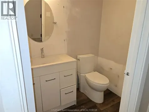 12 Montgomery Drive Wallaceburg ON N8A 5B5