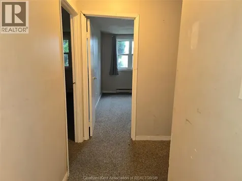 12 Montgomery Drive Wallaceburg ON N8A 5B5