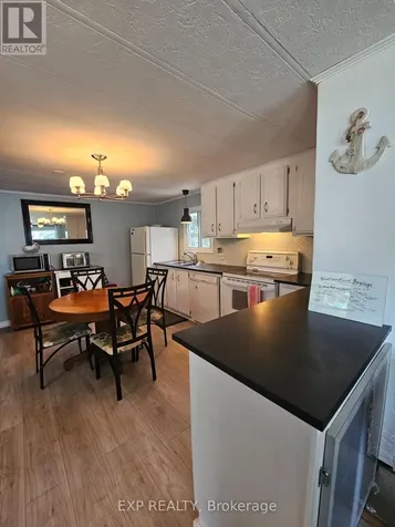 108 Hutt Road Augusta ON K6V 5T2