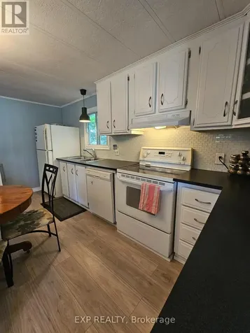 108 Hutt Road Augusta ON K6V 5T2